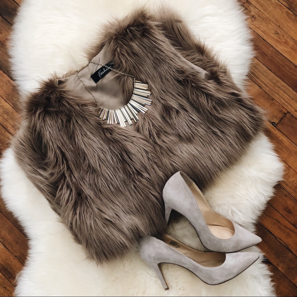 Faux fur gilet vest